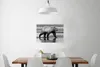 MuchoWow® Poster Jagender Braunbär - schwarz und weiß 90x60 Produktbild-Vorschau 2