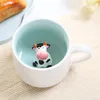1 kus 3D keramický hrnek s motivem telete, bílý - ruční Náhled obrázku produktu 2