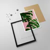 Gerahmtes Poster - Schwarzer Rahmen - Monstera Blatt Rosa - Produktbild-Vorschau 4