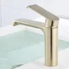 Rubinetto per lavabo Rea HASS oro spazzolato basso Anteprima dell’immagine prodotto 2