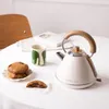 KETTLE RETRO - Elektrischer Wasserkocher Produktbild-Vorschau 1