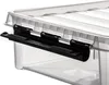 A close-up view of the hinge and latch mechanism of a clear plastic storage box. Náhled obrázku produktu