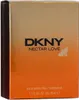 A product box for DKNY Nectar Love perfume. Náhled obrázku produktu