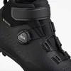 Close-up view of a black winter cycling shoe. Produktbild-Vorschau