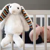 Plyšová hračka s hudební funkcí, králíček BIBI, šedý Náhled obrázku produktu 7