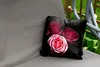 MuchoWow® Outdoor Kissen - Ein Foto von rosa Rosen mit Produktbild-Vorschau 2