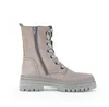 A side view of a beige lace-up boot with a zipper. Produktbild-Vorschau