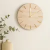 Minimalistyczny zegar ścienny SUM, wzór marmuru, Ø 30 cm Podgląd zdjęcia produktu 4