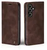 A brown leather flip case for a smartphone is shown from two angles. Produktbild-Vorschau