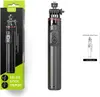 A product shot of a black selfie stick tripod and its packaging, along with a user manual illustration. Anteprima dell’immagine prodotto