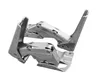 Two metal hinges are arranged diagonally against a white background. Voir les images du produit