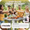 People toasting drinks around a bistro table outdoors. Náhled obrázku produktu