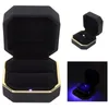 Ringbox, quadratisch, Samt, für Eheringe, mit LED-Licht, Produktbild-Vorschau 1