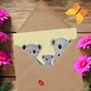 Mr. & Mrs. Panda Glückwunschkarte Koala Familie - Gelb Produktbild-Vorschau 3