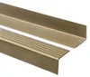 Profilo paragradino QUEST in PVC, 1,5 m, paragradino Anteprima dell’immagine prodotto 1
