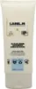 A white tube of hair mask with text and icons on the front. Náhled obrázku produktu