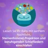 A graphic illustration of a baby projector with stars and clouds projected from it, set against a purple background with abstract cloud shapes. Produktbild-Vorschau