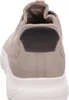 The back view of a beige Geox sneaker with a white sole. Podgląd zdjęcia produktu