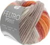 A ball of yarn with a label. Produktbild-Vorschau