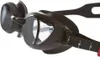 A close-up of black swimming goggles. Voir les images du produit