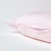 HOMESCAPES Damast Kissenbezug V Form Fadenzahl 330 rosa Produktbild-Vorschau 3