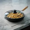 Premium tiefe Gusseisenpfanne 24 cm mit Glasdeckel Produktbild-Vorschau 5