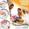 A father and daughter are assembling a star-shaped LED light. The image includes instructional diagrams. Produktbild-Vorschau