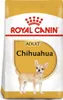 A bag of Royal Canin Chihuahua Adult dog food with a Chihuahua dog pictured on the front. Produktbild-Vorschau