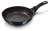 A frying pan with a speckled interior and a dark blue exterior, shown on a white background. Podgląd zdjęcia produktu