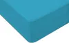 A close-up, angled view of a turquoise fitted sheet. Náhled obrázku produktu