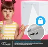 A young girl holding an ice pop is shown next to a white chest freezer, with a graphic overlay highlighting a lock symbol and a close-up of the freezer's locking mechanism. Produktbild-Vorschau