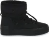 A black Calvin Klein snow boot is shown against a white background. Voir les images du produit