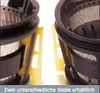 Close-up view of two different juicer sieves, one on the left and one on the right, with yellow inserts. Produktbild-Vorschau