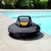 Robot de piscine automatique SupraVac Trinity AKU Voir les images du produit 1