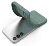 A green phone case is shown being placed onto a silver smartphone. Produktbild-Vorschau