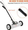 A magnetic sweeper with an adjustable handle, shown from a low angle against a white background. Text overlays highlight features. Produktbild-Vorschau