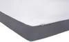 A close-up view of a mattress topper. Náhled obrázku produktu