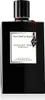 A black perfume bottle with a white label and a small tag. Voir les images du produit