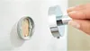 tesa Distributeur de rouleaux de papier toilette SMOOZ Voir les images du produit 13