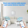A living room scene with a smart thermostat on the wall and two smartphones being held, displaying a thermostat app. Produktbild-Vorschau