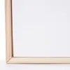 Close-up of the corner of a canvas board with a wooden frame. Produktbild-Vorschau