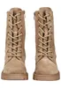 A pair of beige lace-up boots. Produktbild-Vorschau