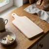 Tradiční dřevěné prkénko s rukojetí | 33 cm x 14 cm | Náhled obrázku produktu 3