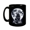 Sitzender Wolf im Mondschein Tasse in Schwarz Produktbild-Vorschau 2