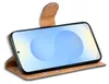 A flip case for a smartphone is shown open, displaying the phone's screen. Anteprima dell’immagine prodotto