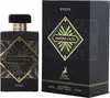 A perfume bottle and its packaging are displayed against a black background. Náhľad obrázku produktu