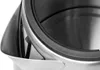 A close-up view of the spout and interior rim of a stainless steel electric kettle. Produktbild-Vorschau