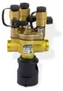 A close-up studio shot of a brass plumbing valve with a black base. Náhľad obrázku produktu