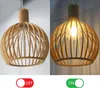 A split image showing a wooden pendant light fixture in both an off and on state, with toggle switches indicating the state. Voir les images du produit