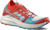 La Sportiva Levante Trailrunning-Schuhe für Damen in Rot und Blau mit niedrigem Schnitt.
